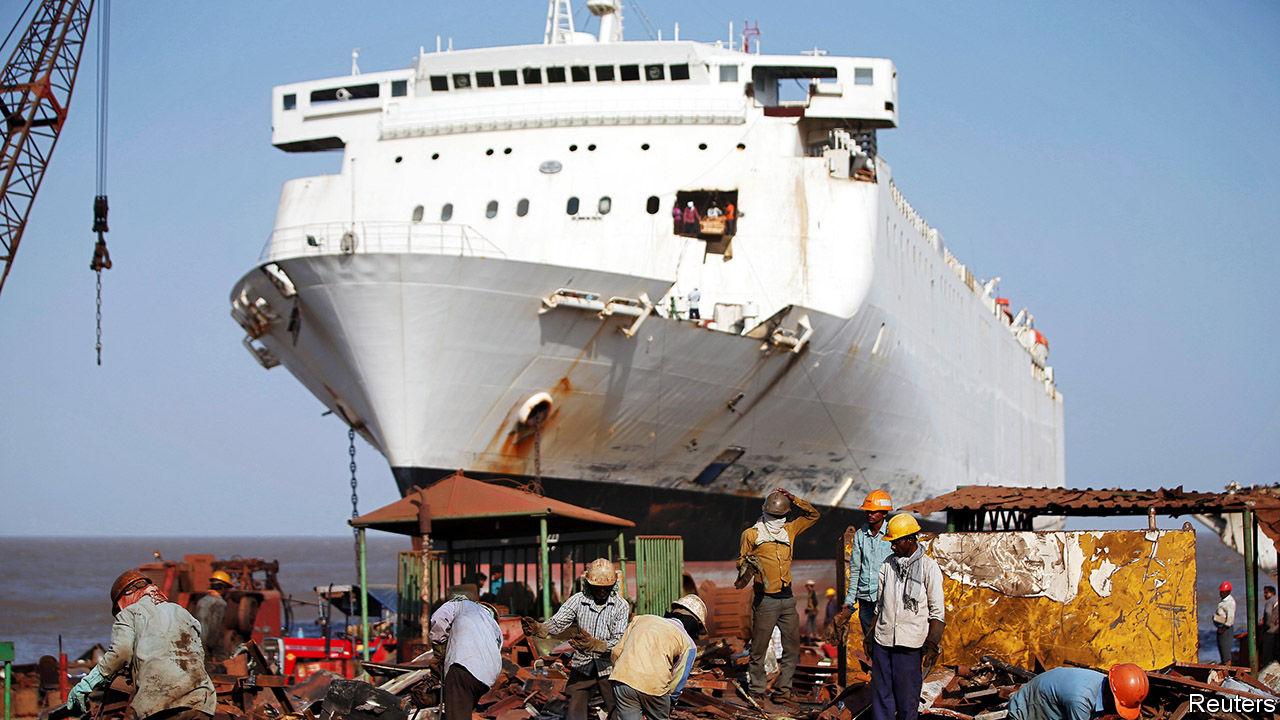 pakistan-s-ship-breaking-industry-declining-due-to-poor-human-resource