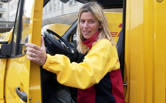 Cromwell and IGIS purchasing seven DHL logistics assets in Italy for A$85.7 million 1