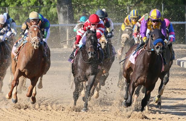 PointsBet first to sign with BetMakers for U.S. horse racing