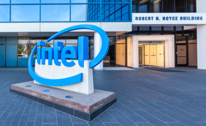 Intel initiates $10 billion accelerated share repurchase agreements 1