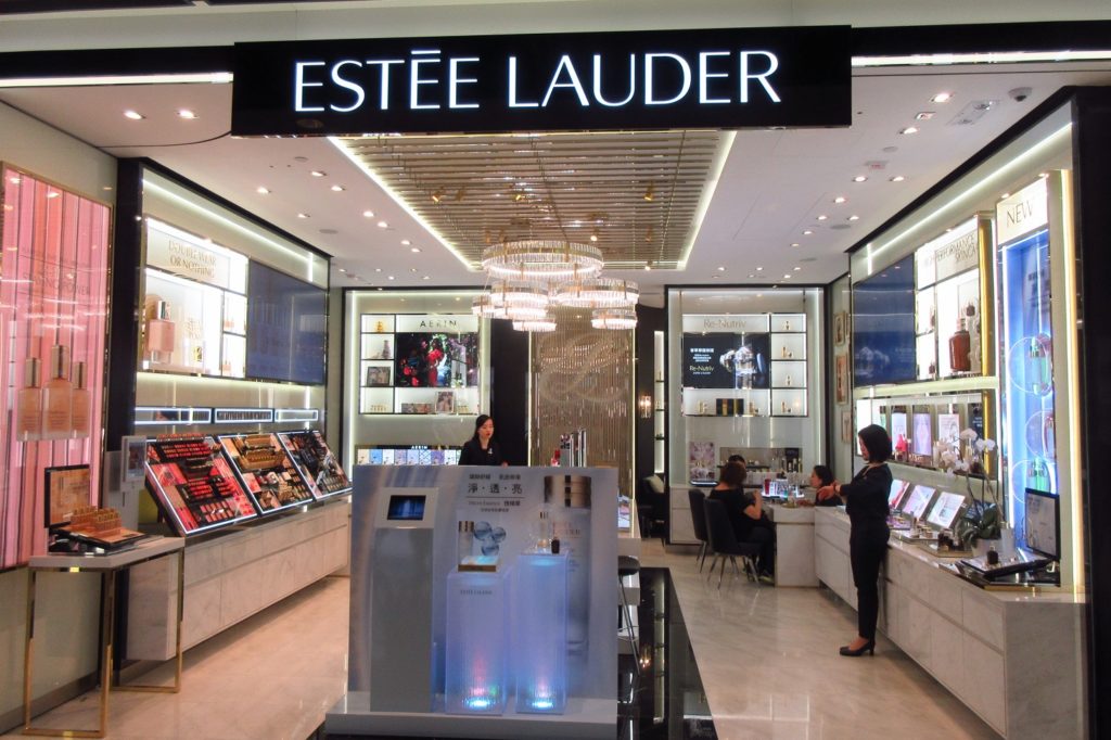 Estée Lauder works with NASA to send iconic advanced night repair into space 1