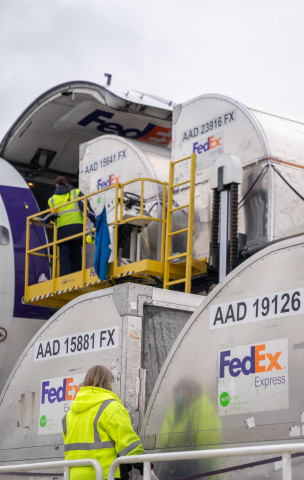 FedEx to ship first wave of Moderna COVID-19 vaccines across United States 1