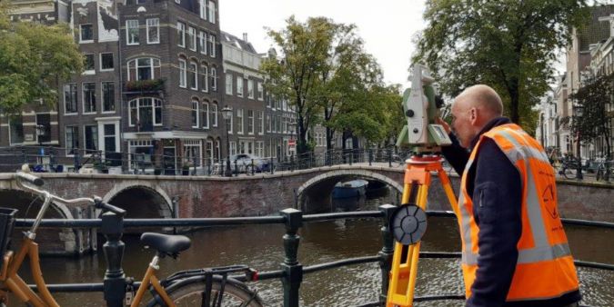 Arcadis and Fugro to help restore bridges and quays in Amsterdam 1