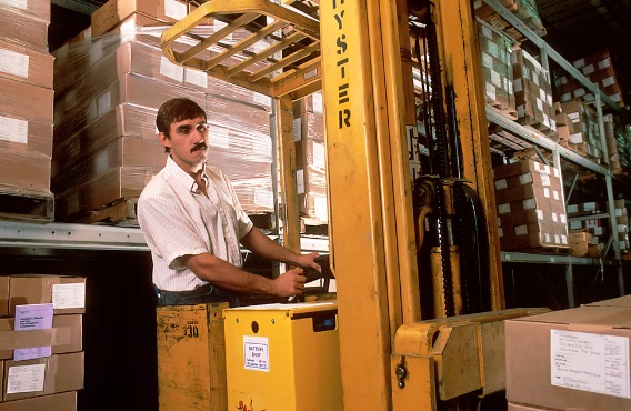 Important Factors to Consider When Purchasing a Forklift 1