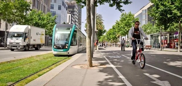 GAUSSIN and Lhyfe partner for an all-round production and distribution of green mobility
