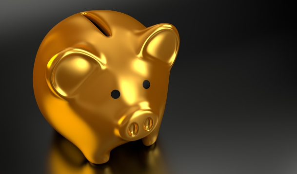 piggy bank golden