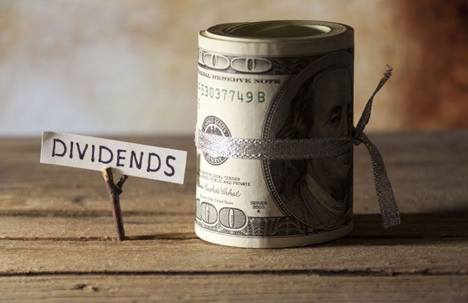 How to Invest in Dividend Stocks in Uncertain Times