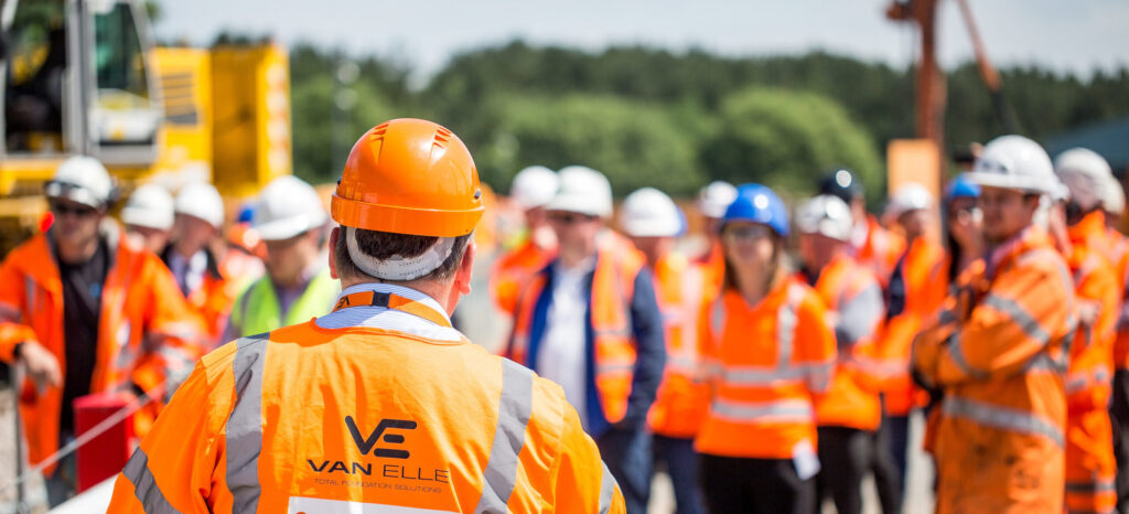 Van-Elle has acquired, Albion Drilling Holdings,