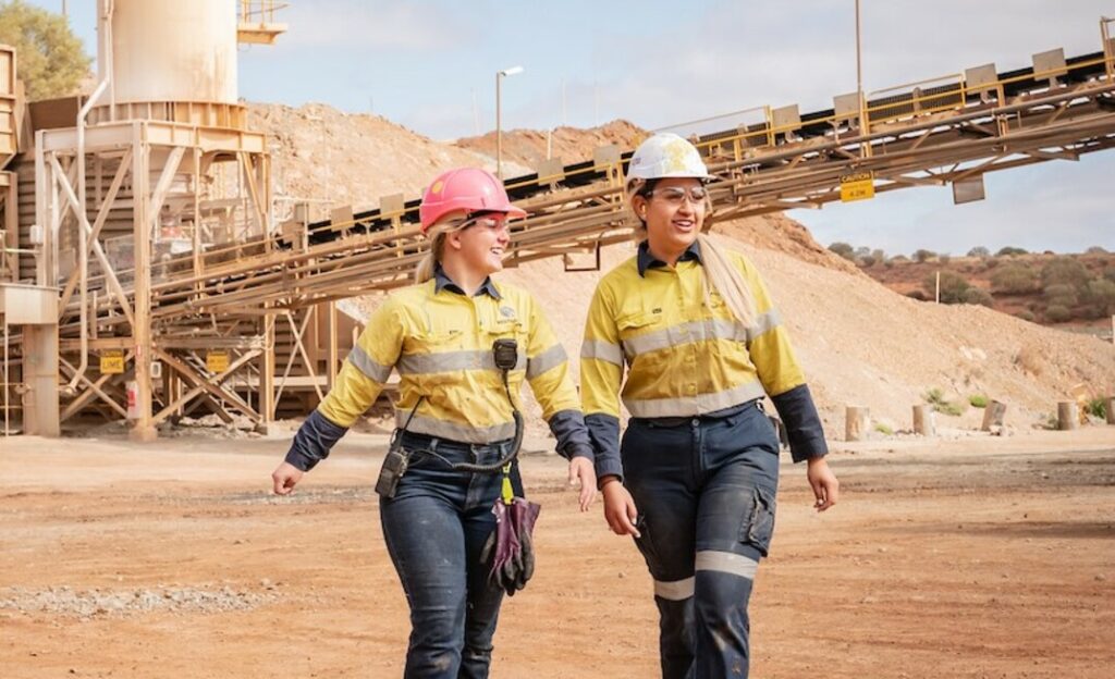 Legend Mining acquires gold and base metal project in Western Australia 1 Legend mining