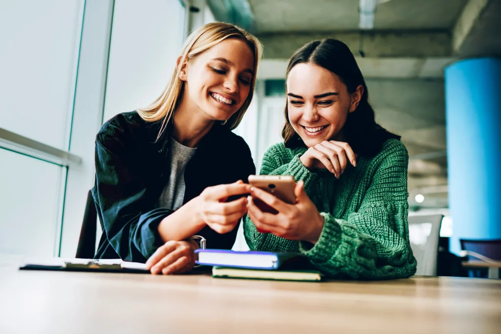 Sanoma lifts profit growth target; Eyes AI and gambling market boost 1 Sanoma