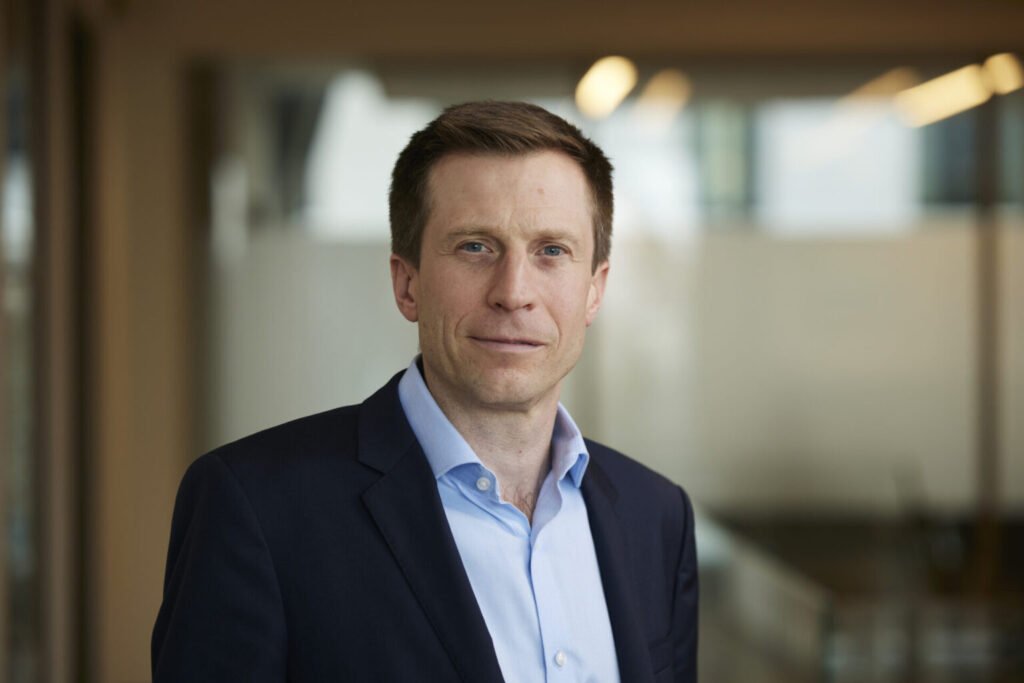 Simon Carter to step down as Chief Executive Officer of British Land 1 Simon Carter to step down as Chief Executive Officer of British Land