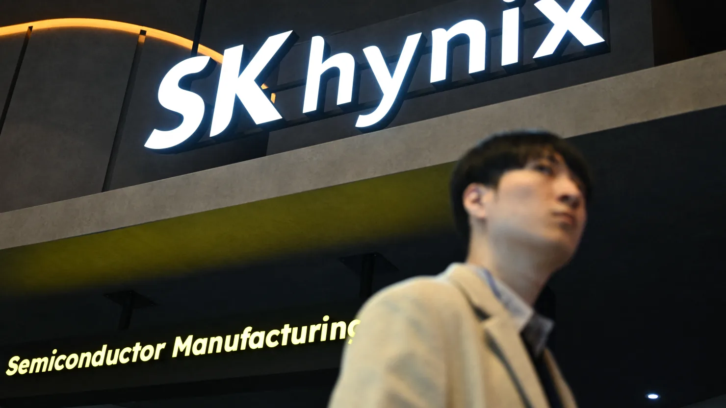 SK Hynix plans $29 billion Nasdaq listing amid AI chip boom 1