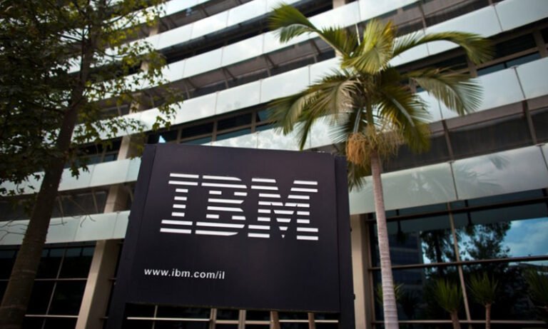 IBM stock plunges 23% after disappointing Q2 results, worst drop since 1987 6 IBM