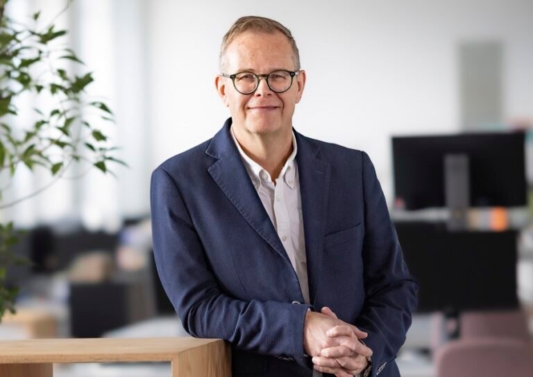 Oxford Metrics  appoints Stefan Lampa as CEO
